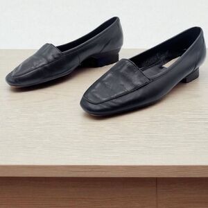 Vintage Partners Sz 5.5 Black Loafers for Women 1980s